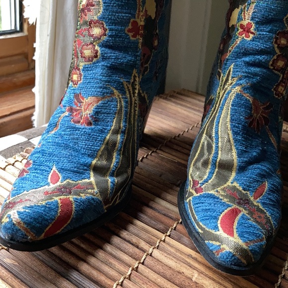 Embroidered Boots - Picture 2 of 10